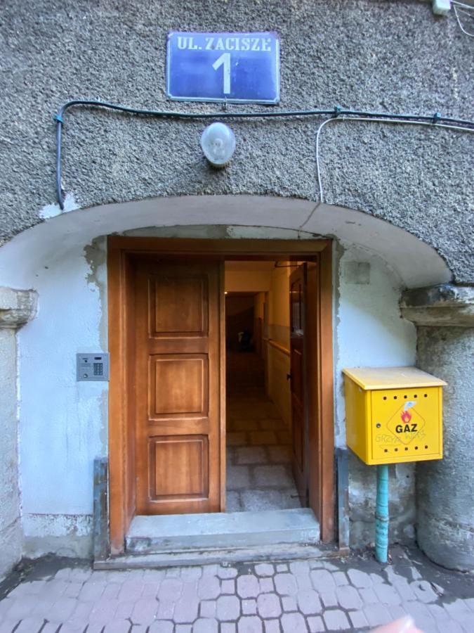 Szczawno Apartment